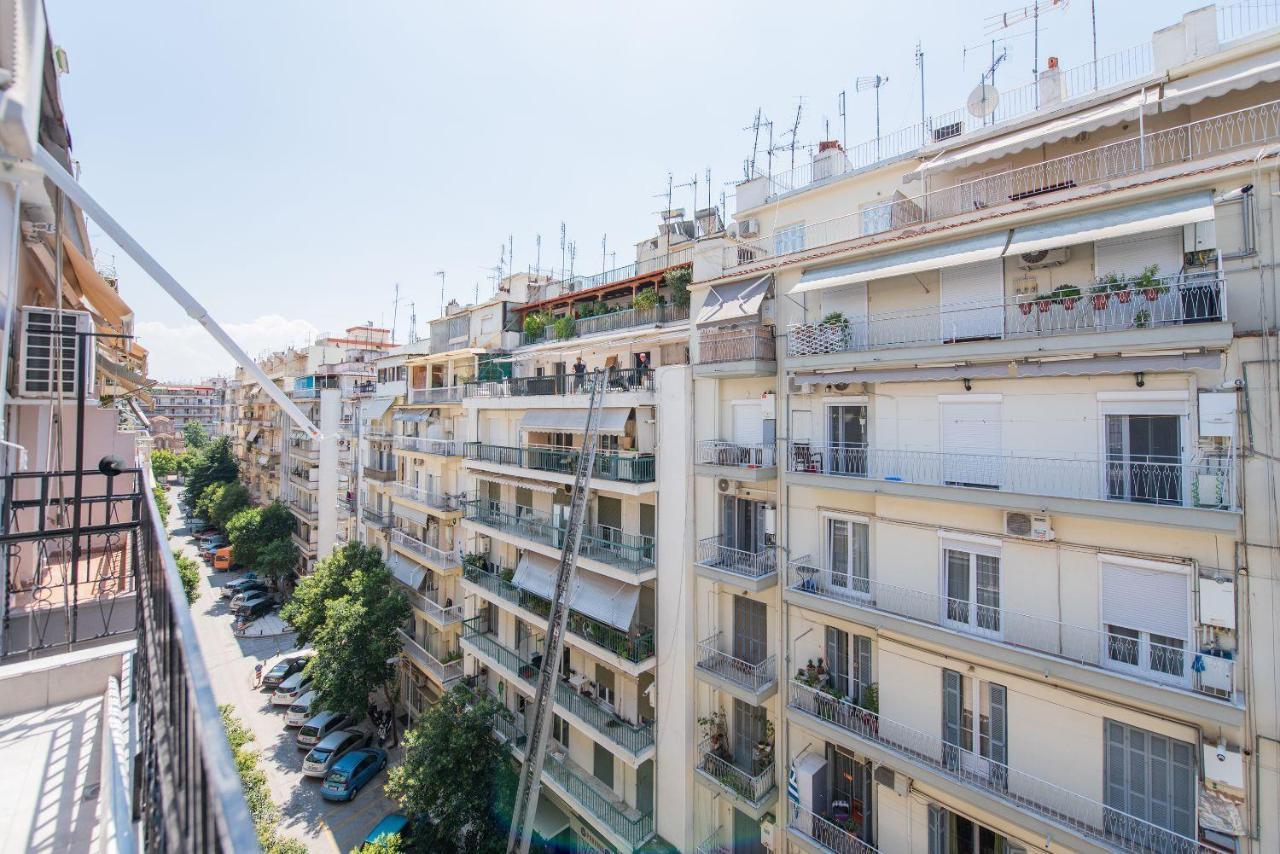 Apricot By Halu! Cozy Apt Next To Agia Sophia Metro Station سالونيك المظهر الخارجي الصورة